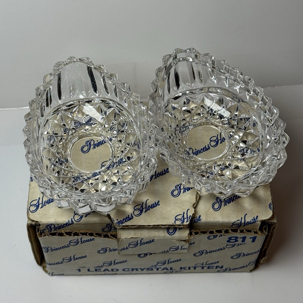 Egg Shaped Cut Crystal Trinket Box w/ Lid‎ Vintage Not original box - Picture 4 of 14